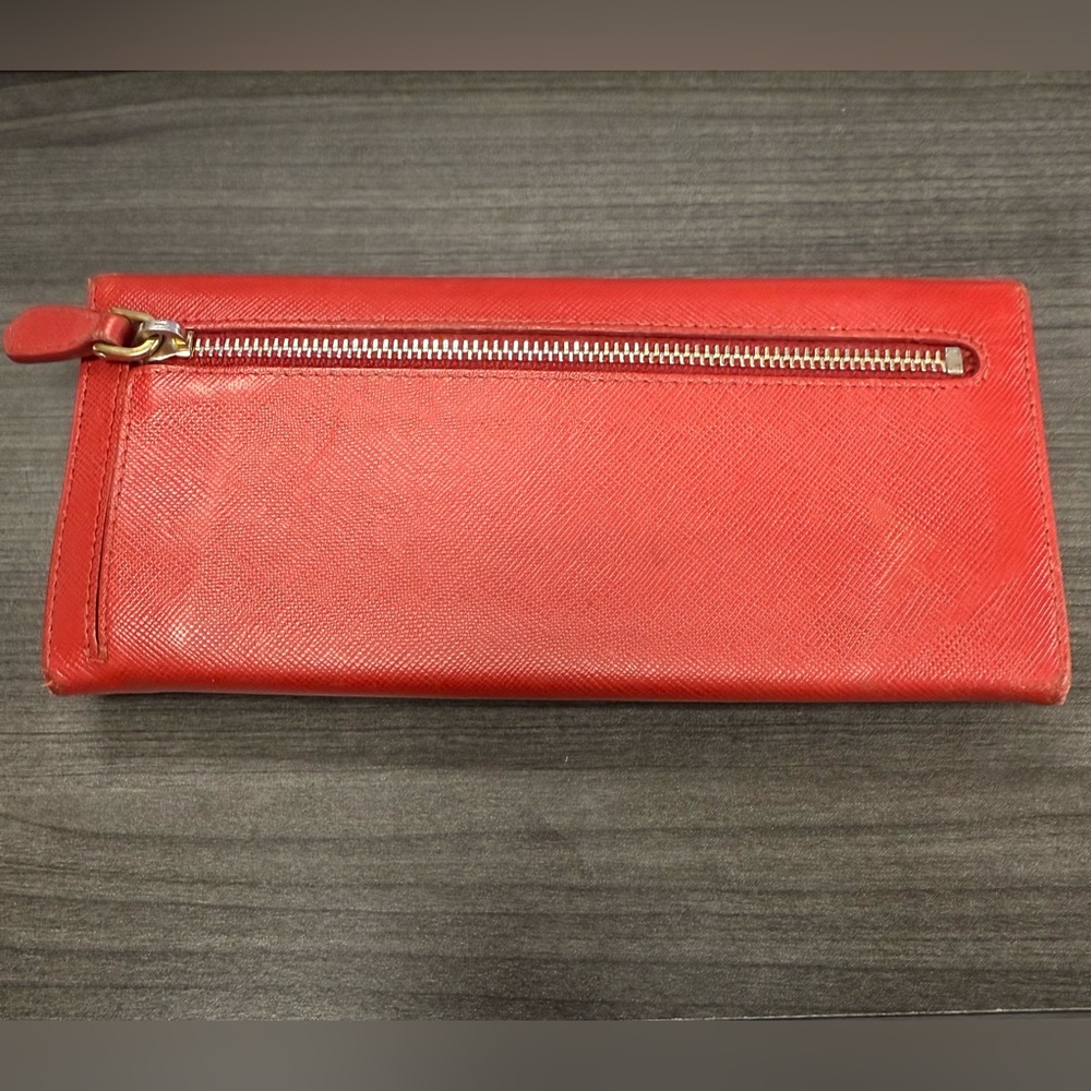 🎀Authentic Prada Trifold Bow Wallet🎀 - Picture 2 of 13